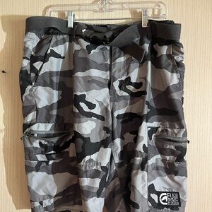 Ecko Unlimited Men's Cargo Shorts - Black and Gray Camouflage